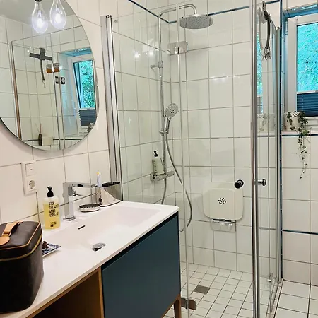 Schott Apartment *